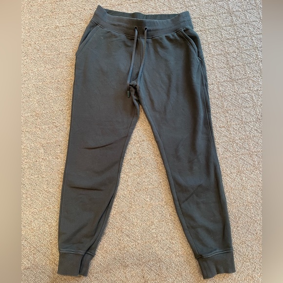 Lululemon sweatpants - Picture 1 of 6